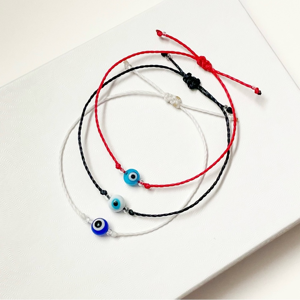 Adjustable Evil Eye String Bracelet